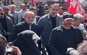 الرئيس بزشكيان يشارك في مناورة 'الفدائيون من أجل إيران'