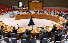 السفير الإيراني: الفيتو الروسي والصيني ضد القرار المناهض لإيران سُجِّل في التاريخ
