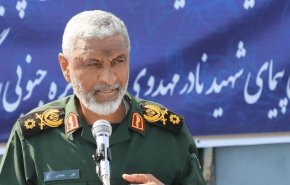 العميد عظمائي: السيطرة على مضيق هرمز بيد بحرية حرس الثورة