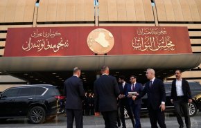 العراق.. استكمال التشكيلة الوزارية وكتل نيابية تعلق على تلك الخطوة