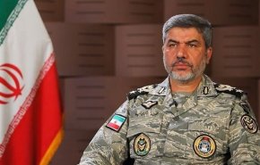 العميد أكرمي نيا: مغادرة الولايات المتحدة المنطقة شرط لفتح مضيق هرمز