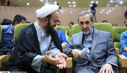 نشست مسؤولان بسیج دانشجویی واحدهای دانشگاه آزاد