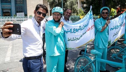 کاروان دوچرخه سواری کمپین از خودمان شروع کنیم در بازار تهران