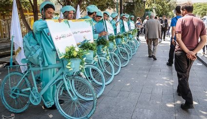 کاروان دوچرخه سواری کمپین از خودمان شروع کنیم در بازار تهران