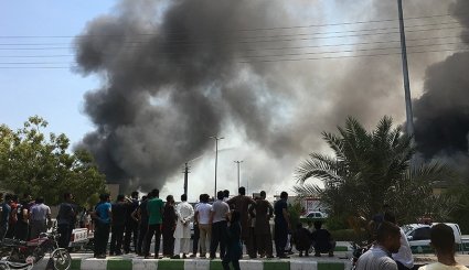 آتش سوزی در بندر صیادی کنگان - بوشهر