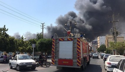 آتش سوزی در بندر صیادی کنگان - بوشهر