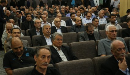 مراسم بزرگداشت مریم میرزاخانی