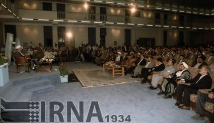 چهارم مرداد 1376 - افتتاح پالایشگاه نفت بندر عباس
