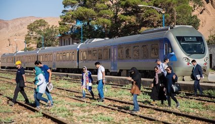 گردشگری یک روزه با قطار در مسیر شمال