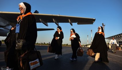 اعزام اولین کاروان حج تمتع از استان گیلان/ تصاویر