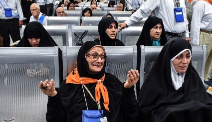 اعزام اولین کاروان حج تمتع از استان گیلان/ تصاویر
