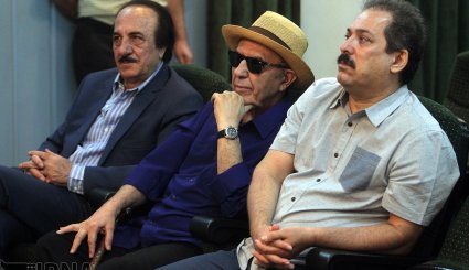 مراسم نمایش مستند «دَف» ، به روایت بیژن کامکار. تصاویر