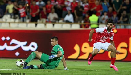 هفته چهارم لیگ برتر فوتبال/ دیدار پرسپولیس با سیاه جامگان. تصاویر