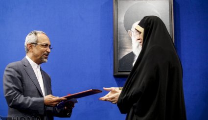 تودیع و معارفه معاونت امور زنان و خانواده و دستیار امورحقوق شهروندی نهاد ریاست جمهوری. تصاویر