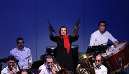 اجرای ارکستر سمفونیک تهران به رهبری شهرداد روحانی/ تصاویر
