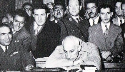 کودتای ۲۸ مرداد به روایت تصویر