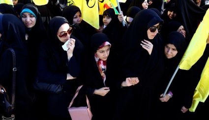 تشییع پیکر ۱۹ شهید دفاع مقدس