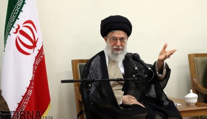 دیدار مسئولان و فعالان فرهنگی استان‌های یزد و همدان با رهبر انقلاب. تصاویر