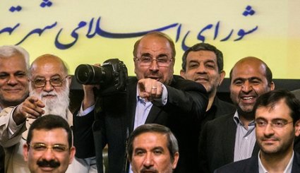 وقتی قالیباف عکاس شد