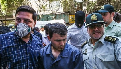 بازسازی صحنه جرم سرقت مسلحانه از طلافروشی. تصاویر

