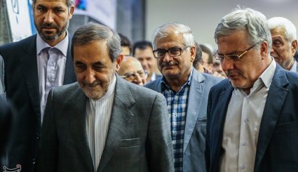 رونمایی از چهار کتاب علی‌اکبر ولایتی در حوزه پزشکی. تصاویر