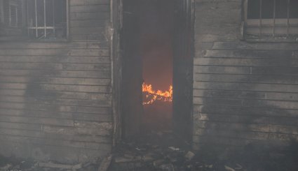 آتش سوزی در چند انبار کالا در خیابان فدائیان اسلام
