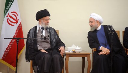 دیدار رئیس جمهوری و اعضای هیات دولت با مقام معظم رهبری