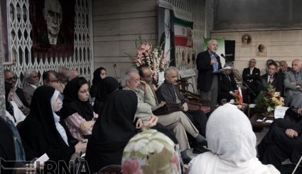 تصاویر آرشیوی از ابراهیم یزدی