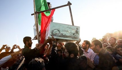 تشییع پیکر دو شهید گمنام در شاندیز - مشهد