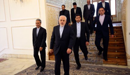 دیدار سفرای کوبا و لهستان با وزیر امور خارجه. تصاویر
