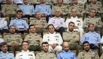 مراسم آغاز دوره بیست و هشتم دانشجویان دانشگاه دافوس. تصاویر