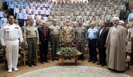 مراسم آغاز دوره بیست و هشتم دانشجویان دانشگاه دافوس. تصاویر