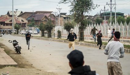 درگیری پلیس هند و نمازگزاران عید قربان در کشمیر