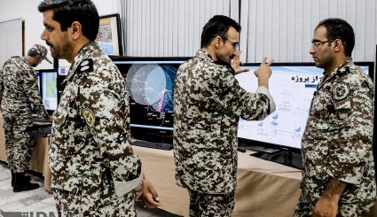 بازدید سرلشکر باقری از قرارگاه پدافند هوایی خاتم‌الانبیا. تصاویر
