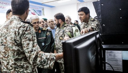 بازدید سرلشکر باقری از قرارگاه پدافند هوایی خاتم‌الانبیا. تصاویر