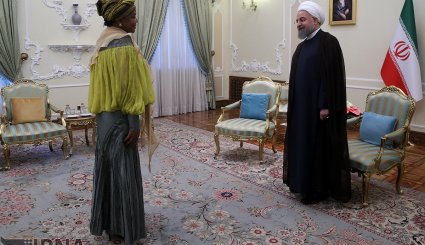 دیدار رئیس مجلس آفریقای جنوبی با روحانی. تصاویر