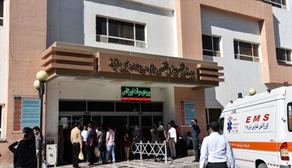 روند خدمات رسانی به دانش آموزان حادثه واژگونی اتوبوس. تصاویر