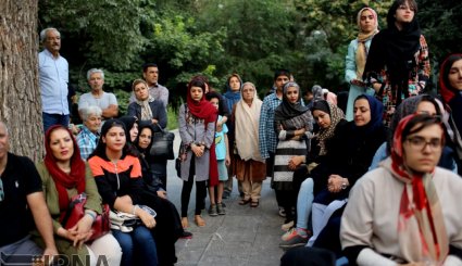 افتتاح نمایشگاه «کره از نمای نزدیک»