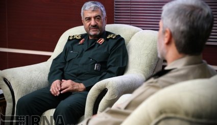 دیدار فرمانده کل سپاه پاسداران انقلاب اسلامی با وزیر دفاع و پشتیبانی نیروهای مسلح-تصاویر