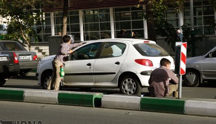 پشت چراغ قرمز + تصاویر