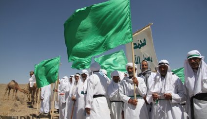 بازسازی واقعه تاریخی غدیر خم در استان خراسان جنوبی + تصاویر