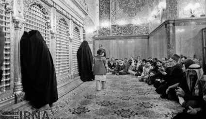بارگاه ملکوتی حضرت امیر المومنین علی (ع) در سال 1369 + تصاویر