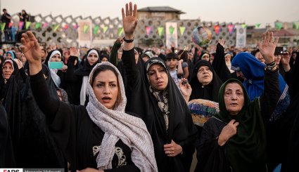 جشن بزرگ عید غدیر در میدان امام حسین ع
