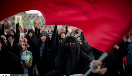 جشن بزرگ عید غدیر در میدان امام حسین ع
