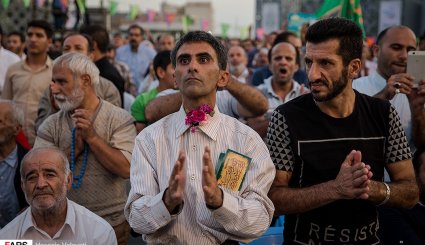جشن بزرگ عید غدیر در میدان امام حسین ع

