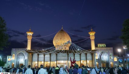 توزیع ۲۲۰۰کیلوگرم کیک در عید سعید غدیر خم