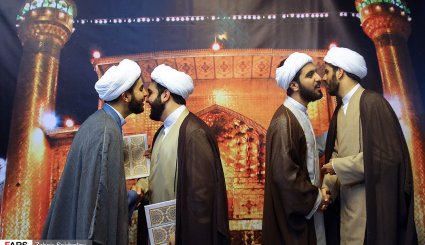 مراسم عمامه گذاری طلاب حوزه علمیه قم