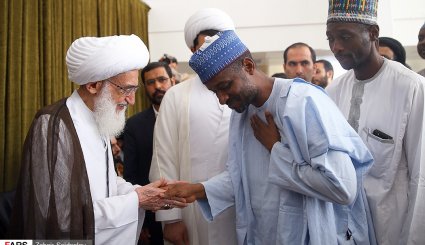 مراسم عمامه گذاری طلاب حوزه علمیه قم