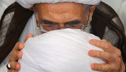 مراسم عمامه گذاری طلاب حوزه علمیه قم