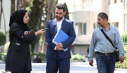 اعضای هیئت دولت در جمع خبرنگاران + تصاویر